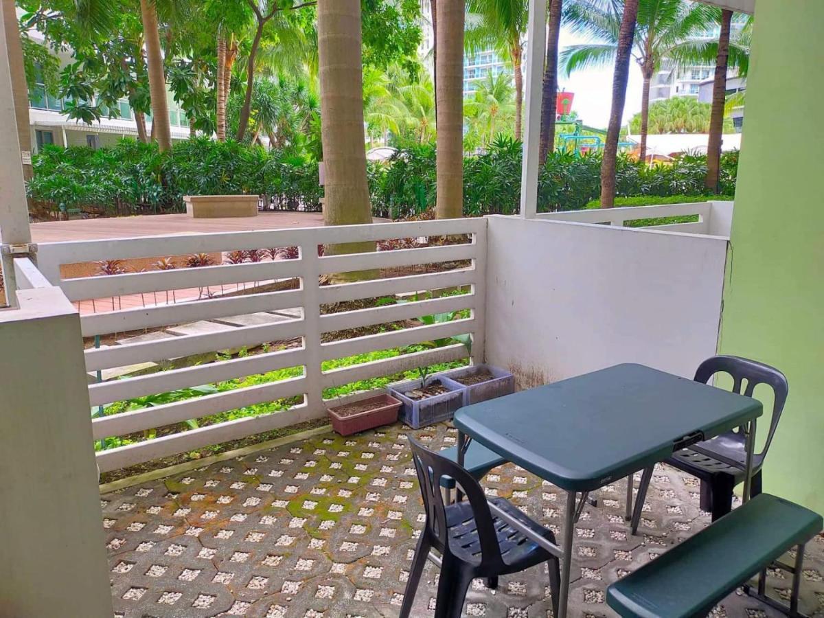 Azure Urban Resort Paranaque City Екстер'єр фото