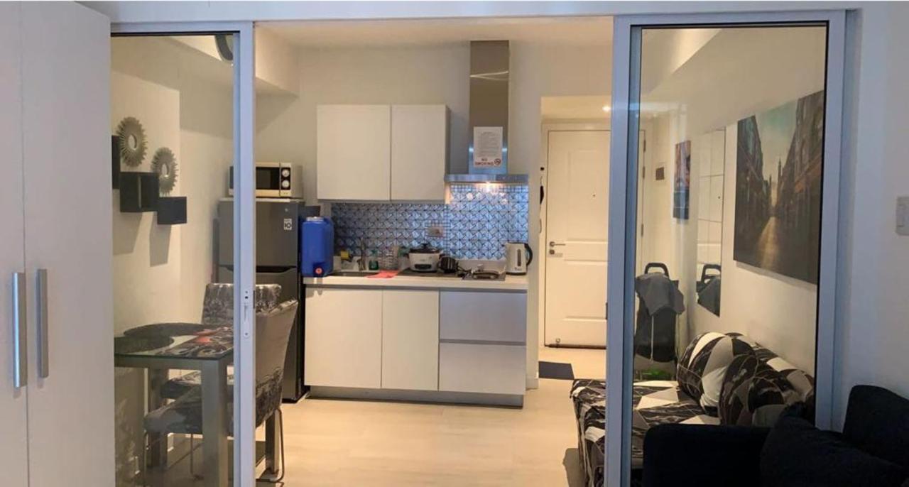Azure Urban Resort Paranaque City Екстер'єр фото