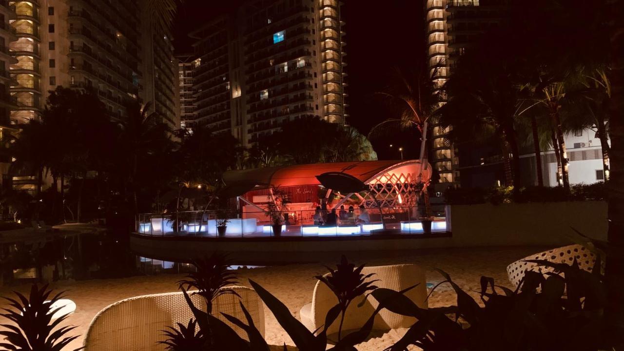 Azure Urban Resort Paranaque City Екстер'єр фото