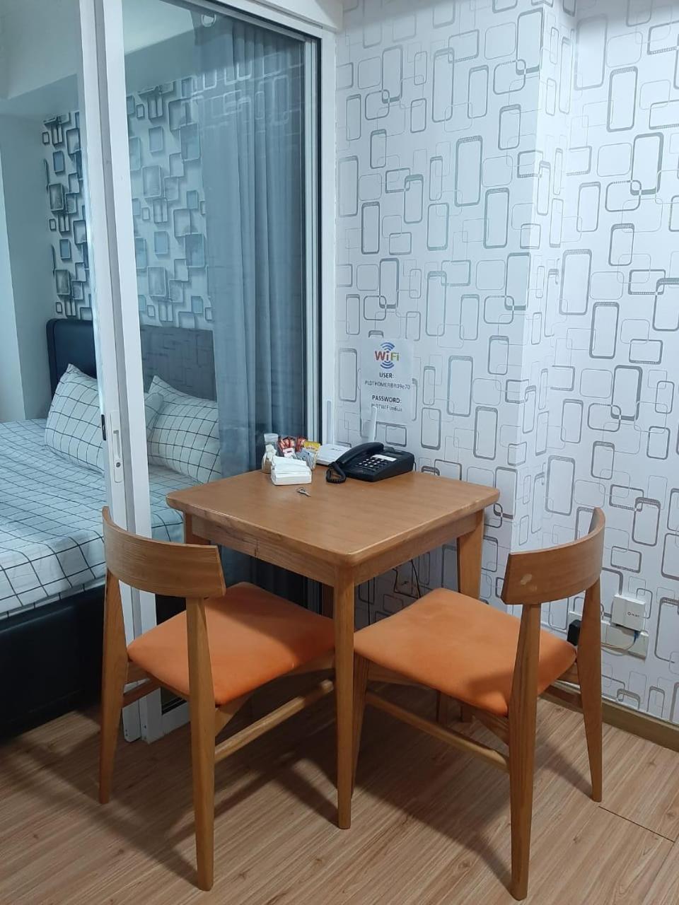 Azure Urban Resort Paranaque City Екстер'єр фото