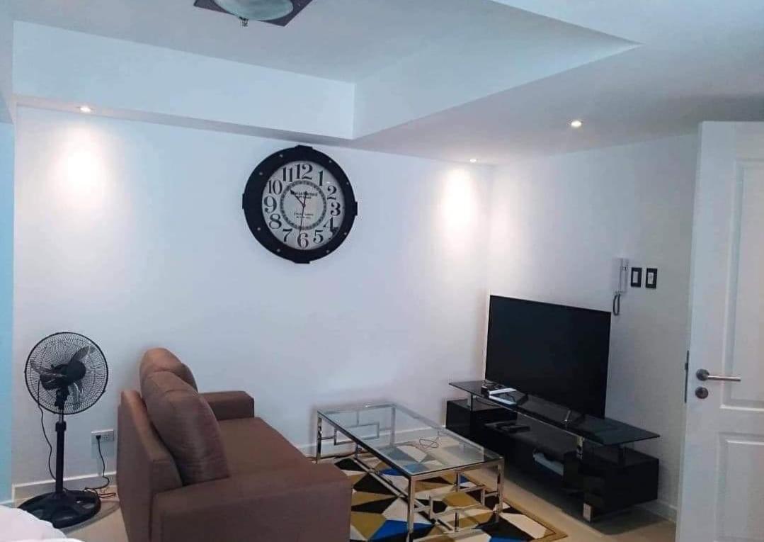 Azure Urban Resort Paranaque City Екстер'єр фото